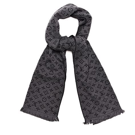 louis vuitton scarf fringes tangled|Products by Louis Vuitton: Monogram Classic scarf.